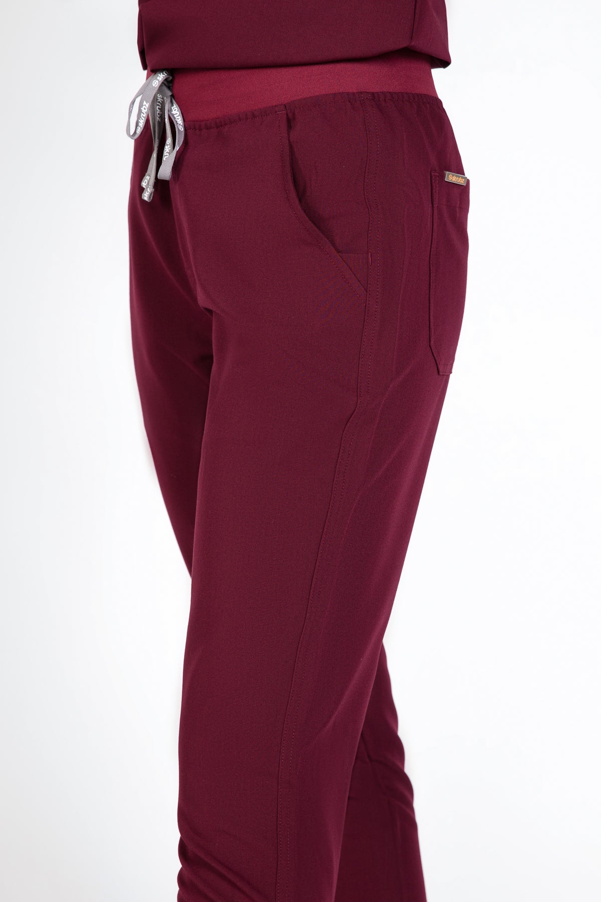 Yugen Womens Jogger Scrub pants