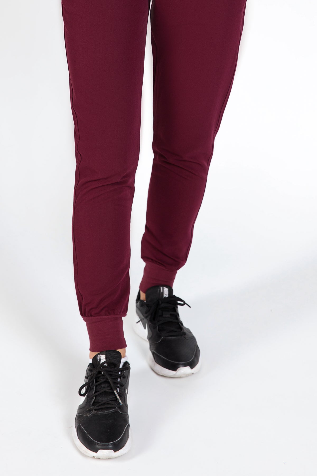 Yugen Womens Jogger Scrub pants