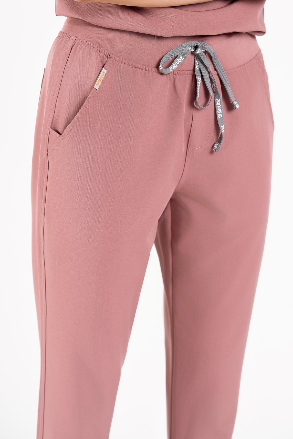 Yugen Womens Jogger Scrub pants