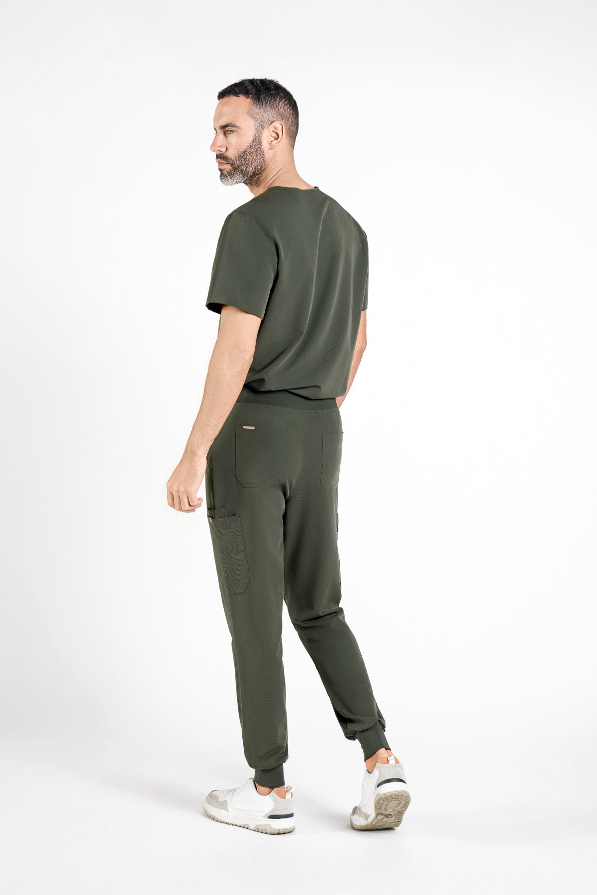 Akari 10 Pocket Jogger Scrub Pants Mens