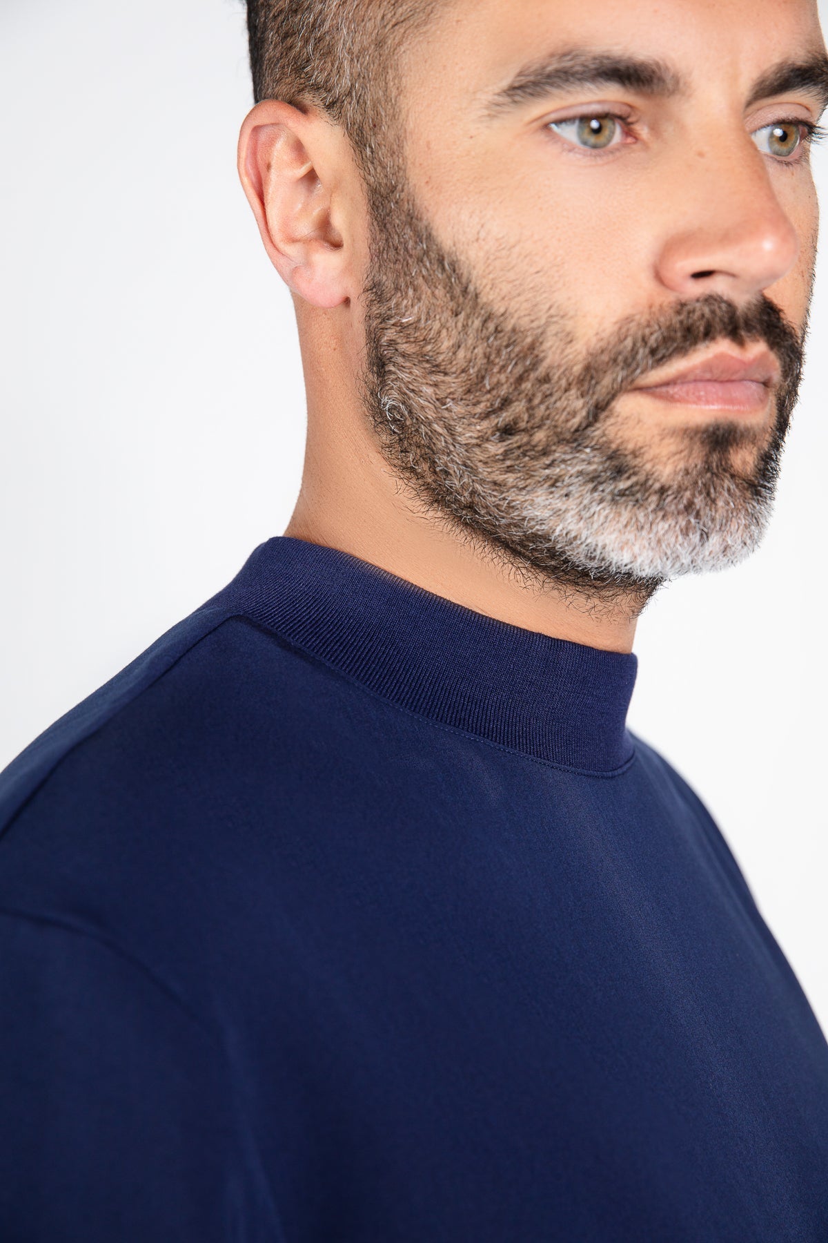 Round neck scrub -  men