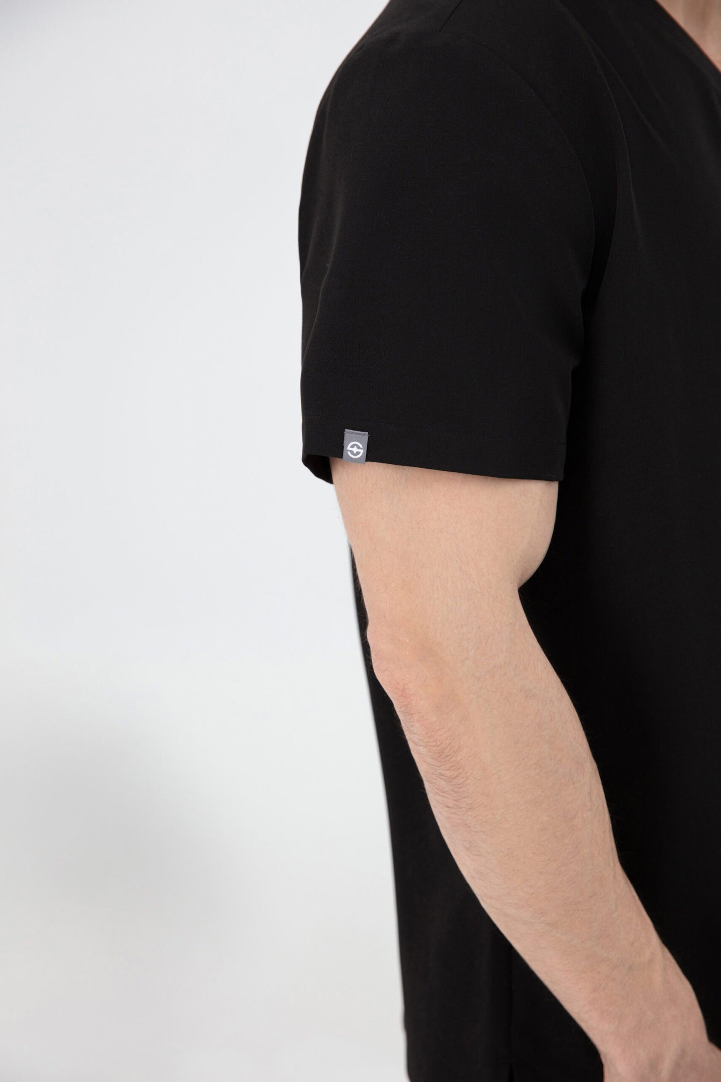 Aka V Neck One Pocket Scrub Mens