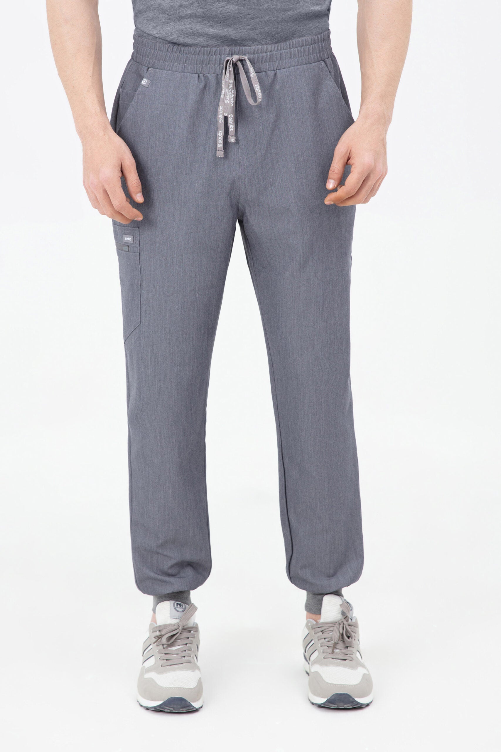 Graphite Grey / M