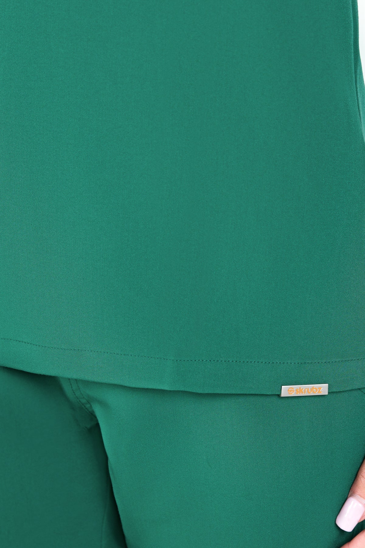 Kaizen V Neck One Pocket Scrub Top Womens