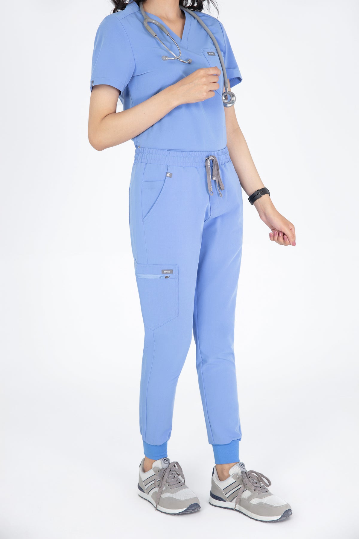Roku 6 pocket Jogger Scrub Pants Womens
