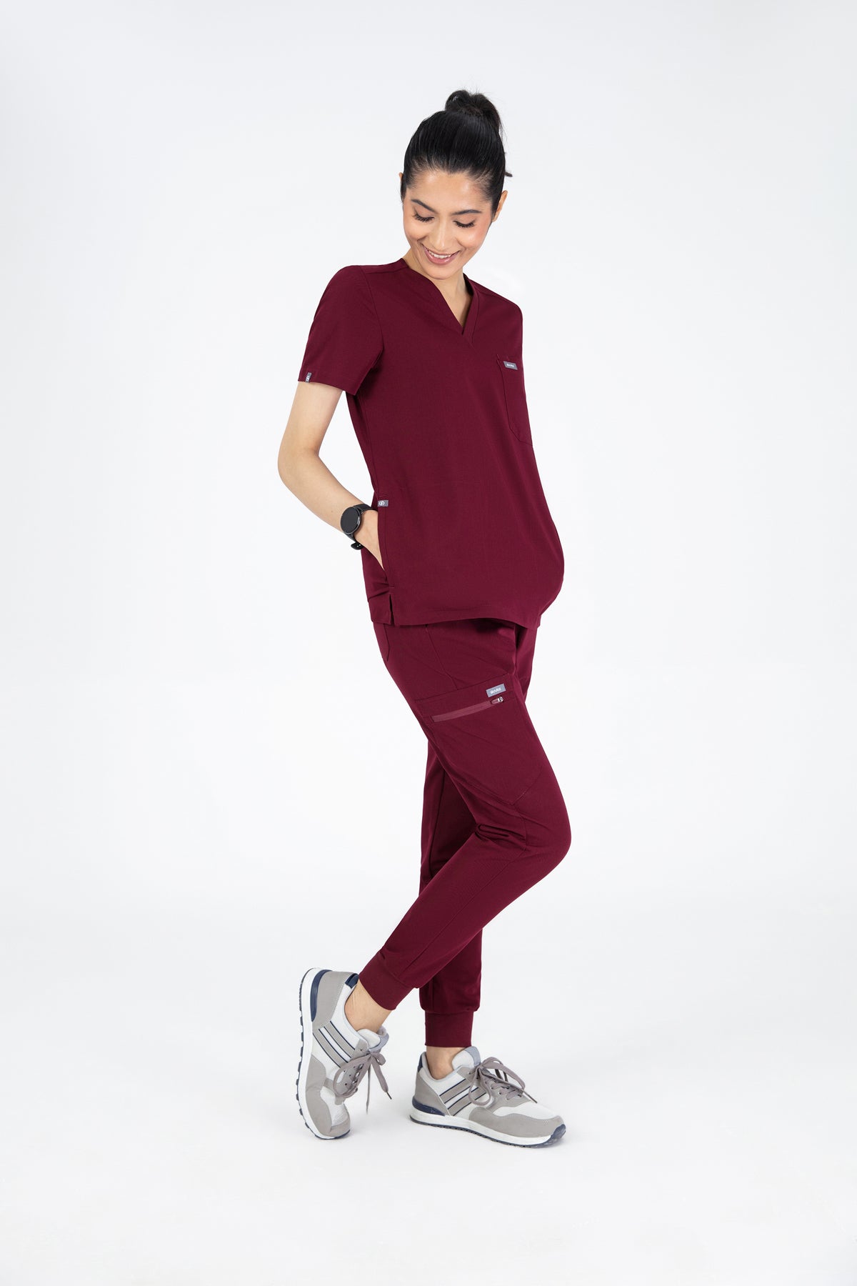 Burgundy / M