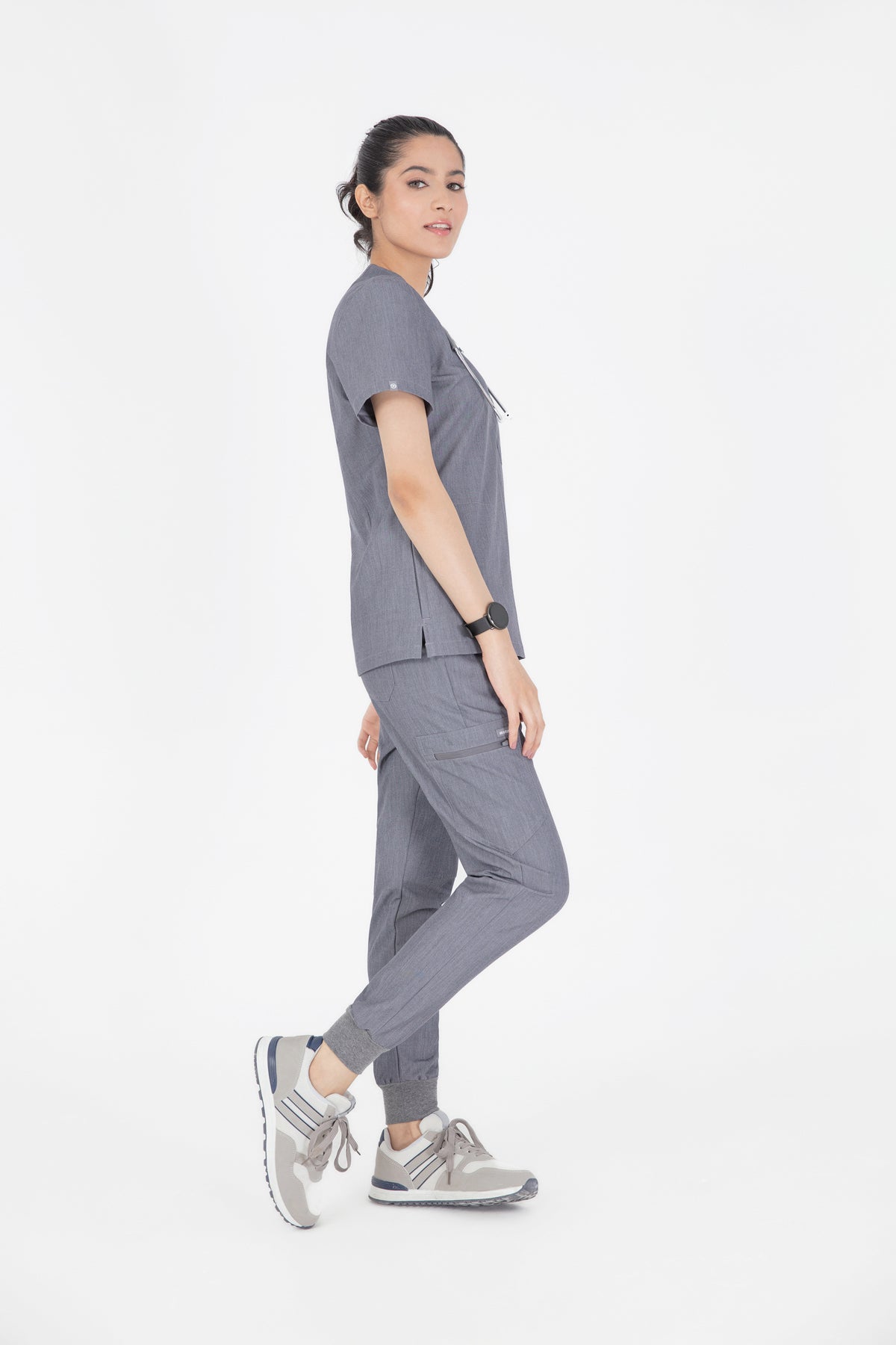 Roku 6 pocket Jogger Scrub Pants Womens