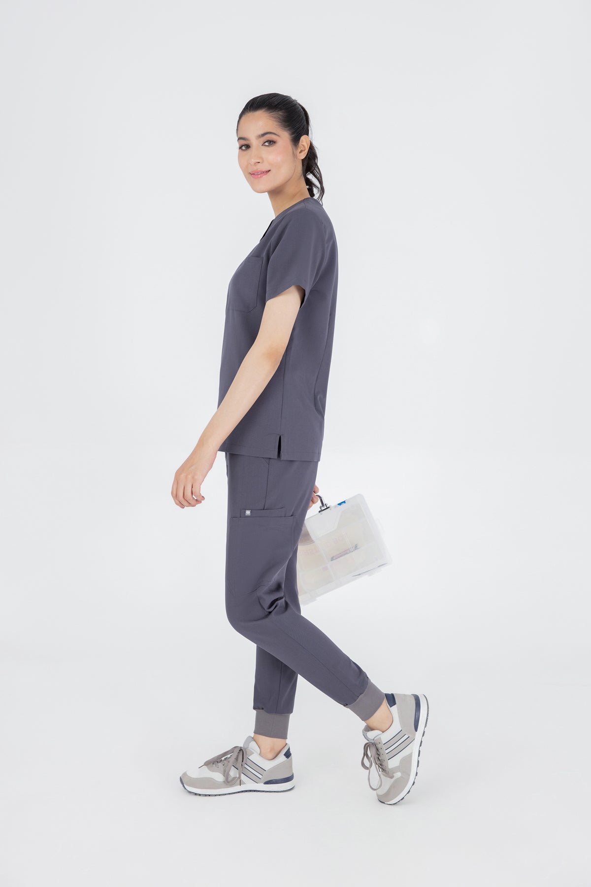 Shiro Yoga Waist 10 pocket Jogger Scrub Pants Womens