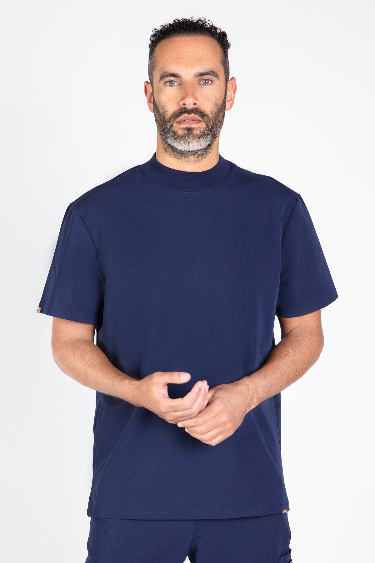 Navy / M