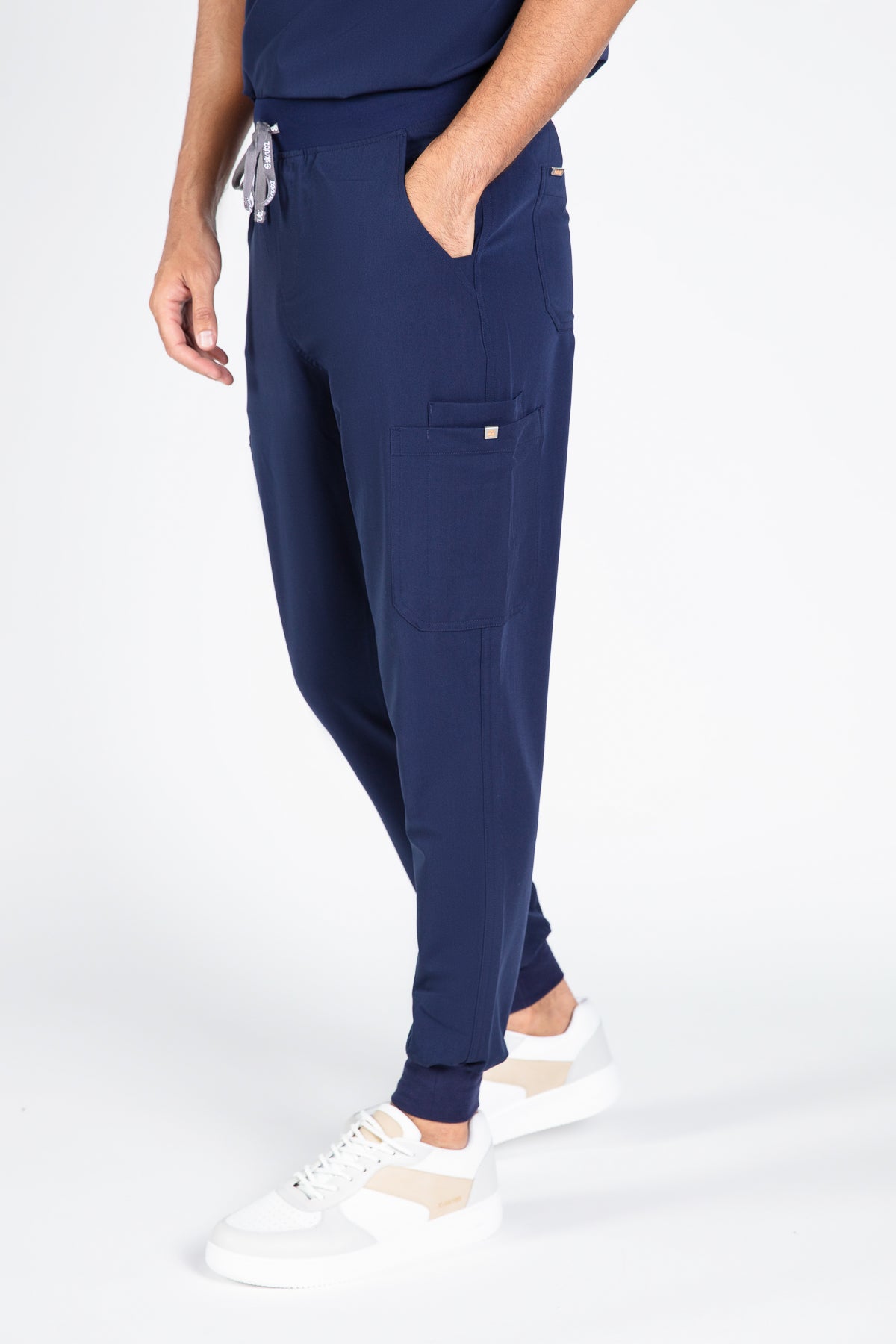 Akari 10 Pocket Jogger Scrub Pants Mens