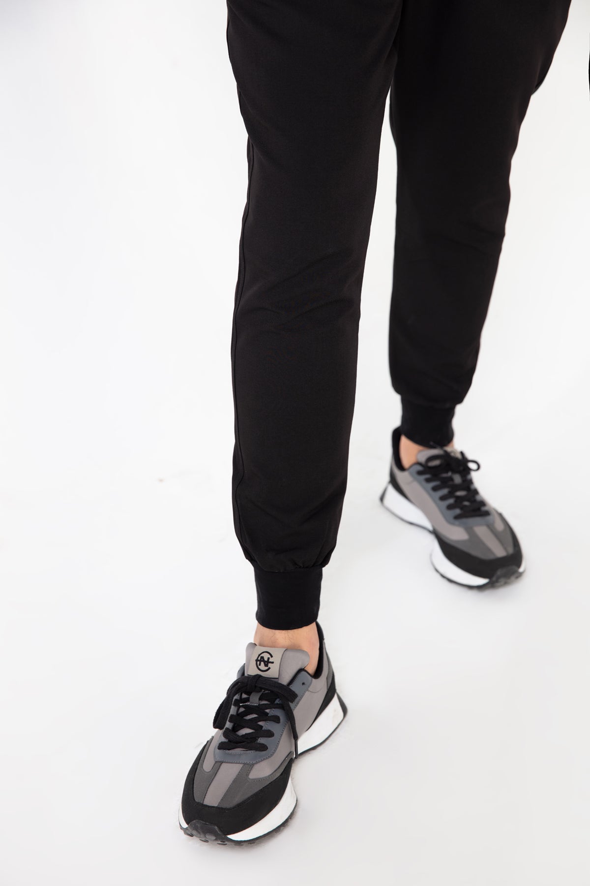 Yugen Mens Jogger Scrub pants