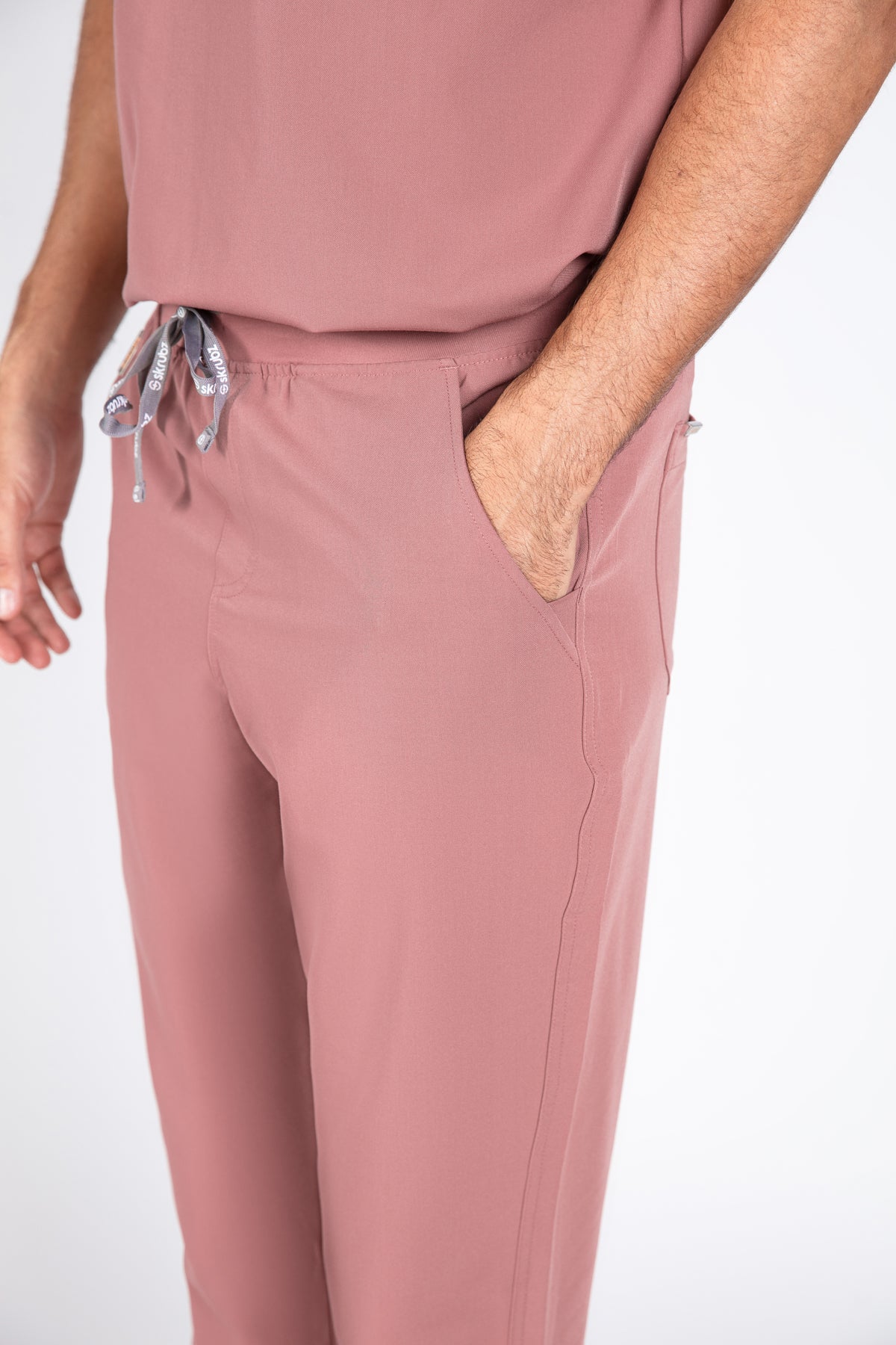 Yugen Mens Jogger Scrub pants