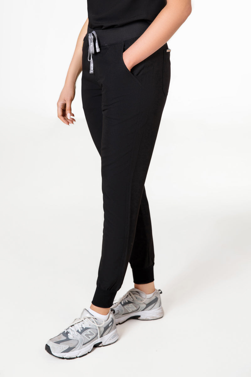 Yugen Womens Jogger Scrub pants