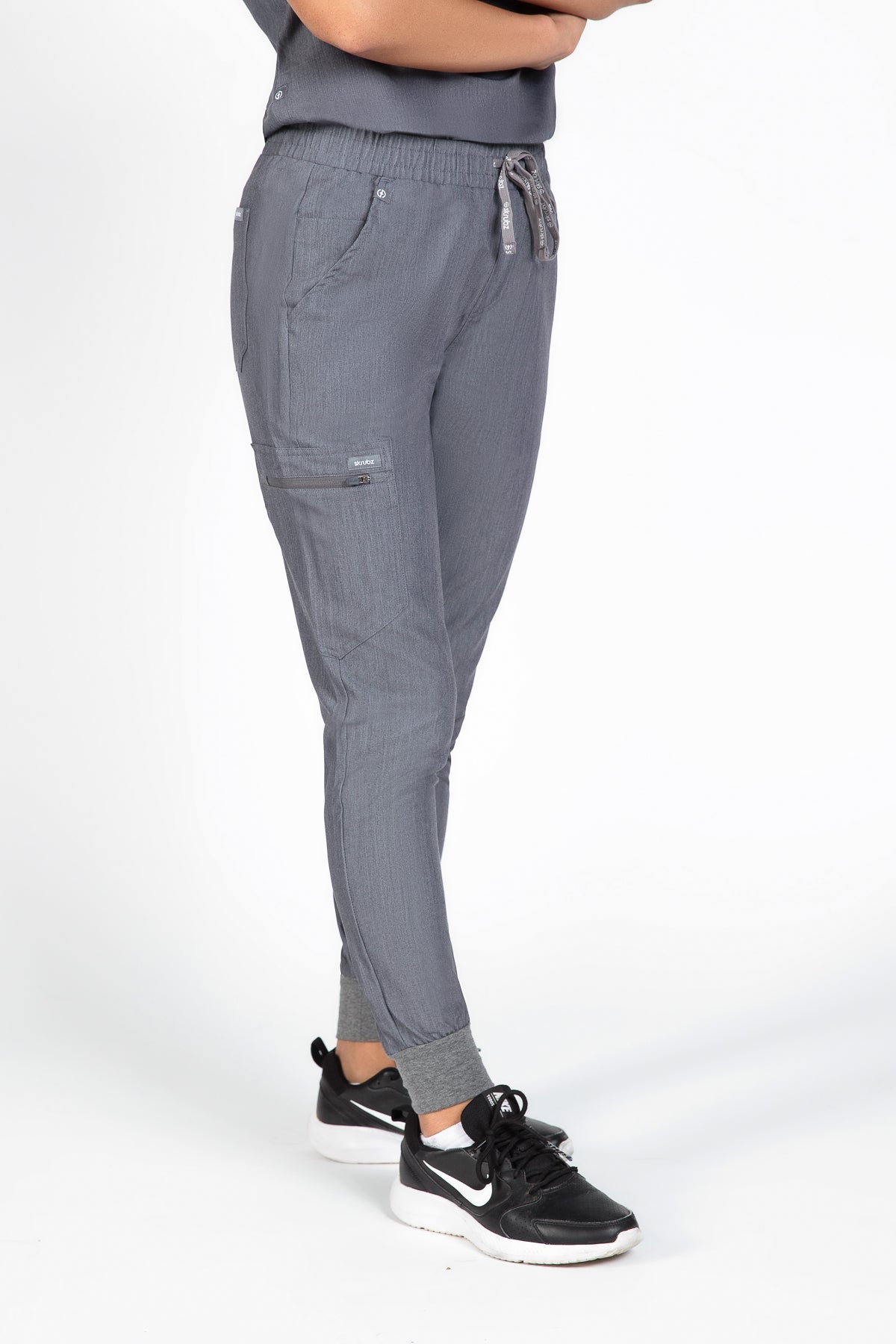 Roku 6 pocket Jogger Scrub Pants Womens