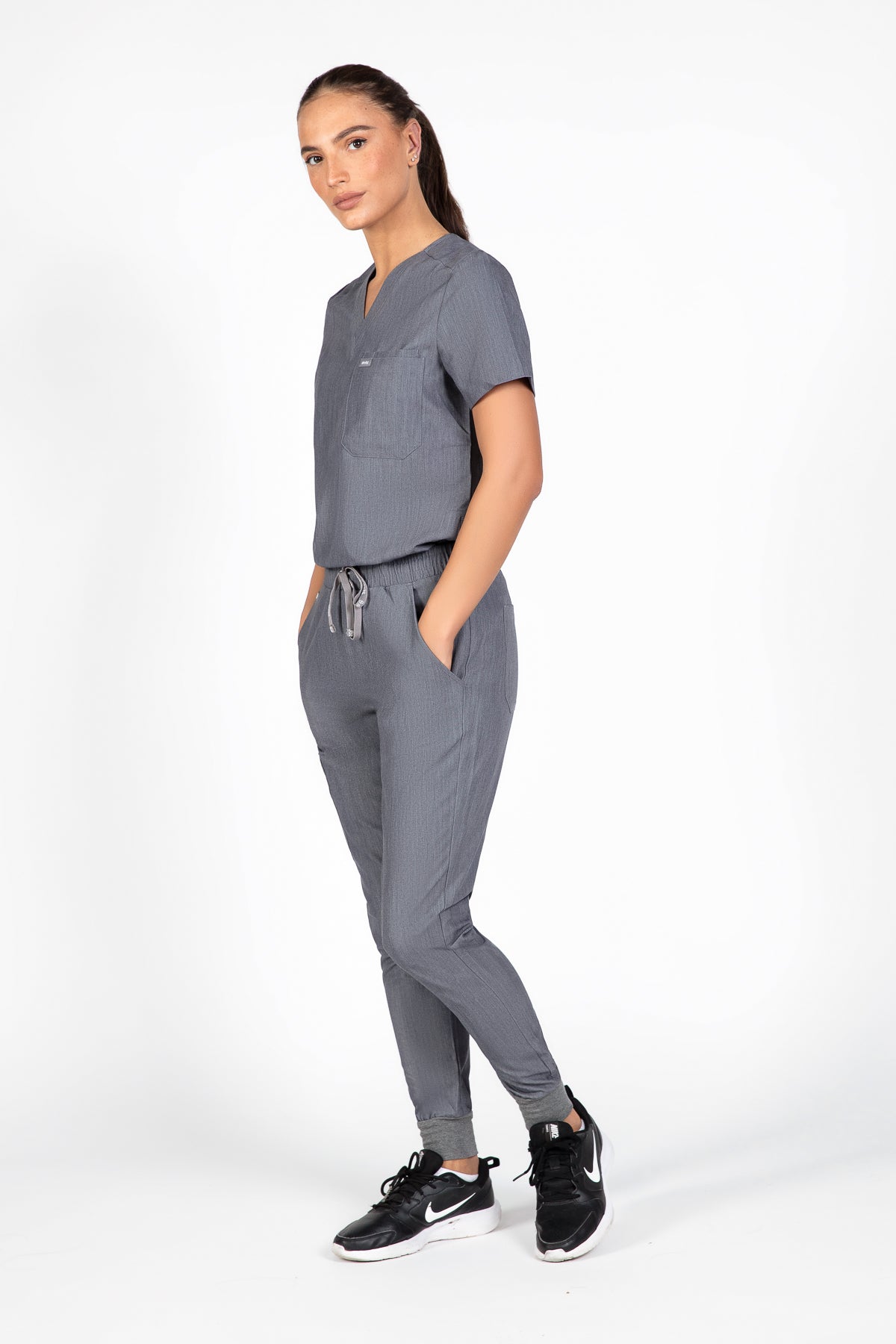 Roku 6 pocket Jogger Scrub Pants Womens