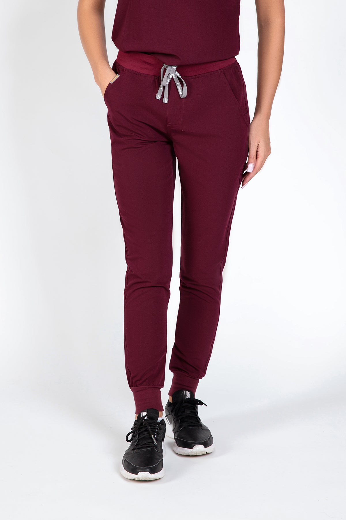 Yugen Womens Jogger Scrub pants