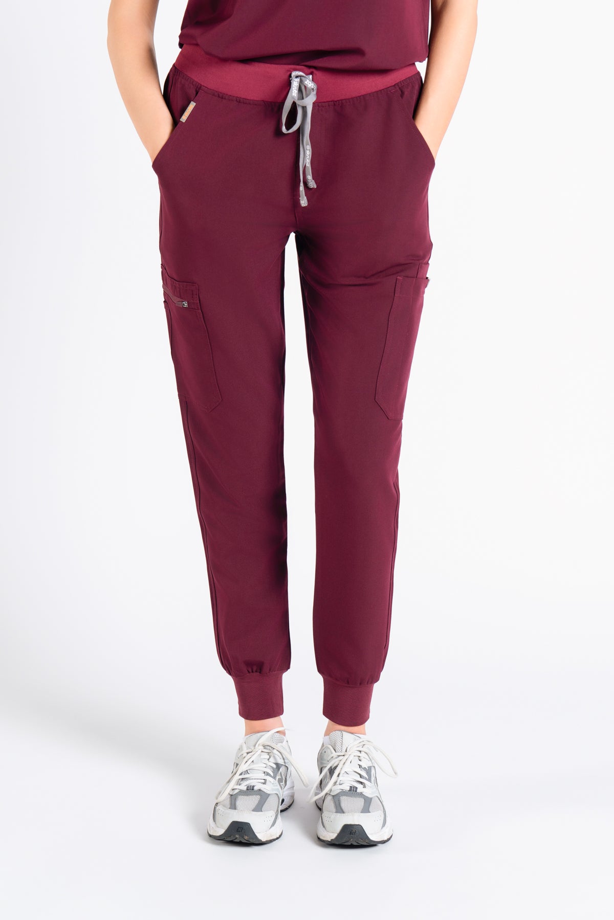 Akari 10 Pocket Jogger Scrub Pants Womens