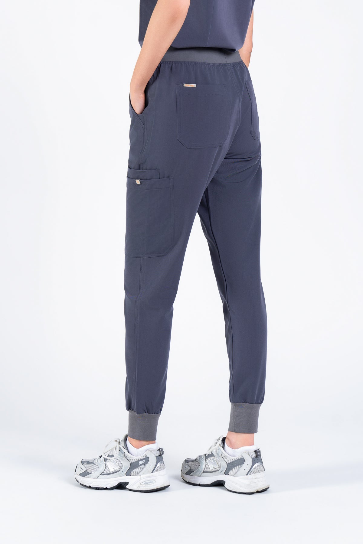 Akari 10 Pocket Jogger Scrub Pants Womens