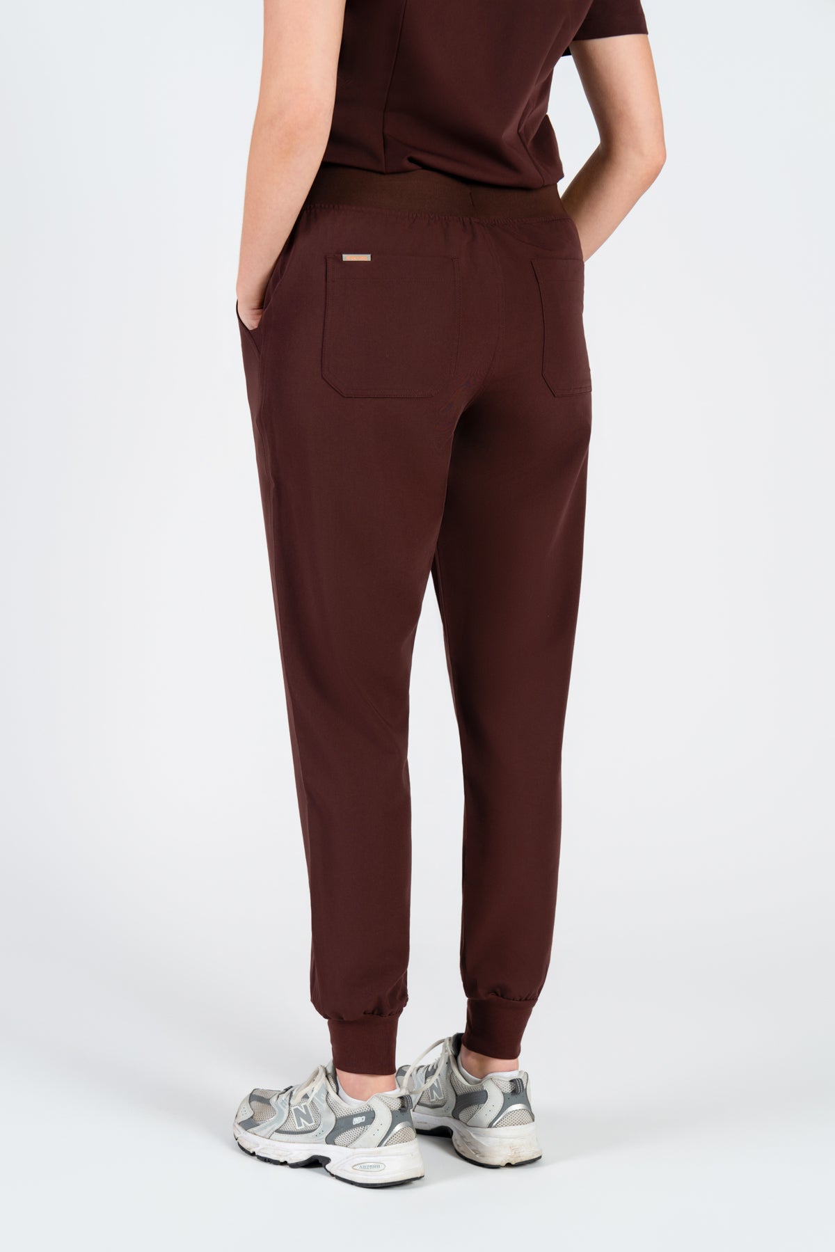 Yugen Womens Jogger Scrub pants