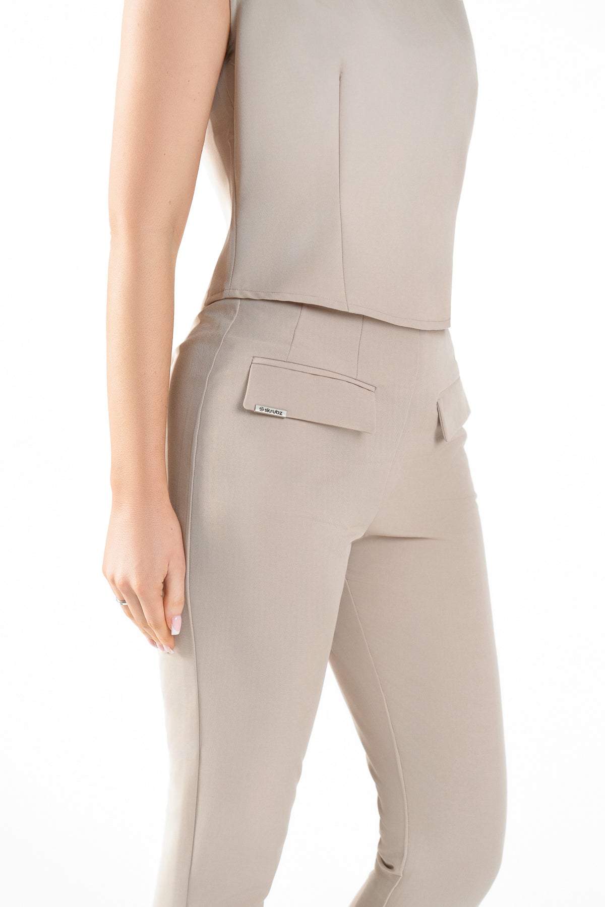 Elevate Women's Dual-Pocket Trousers