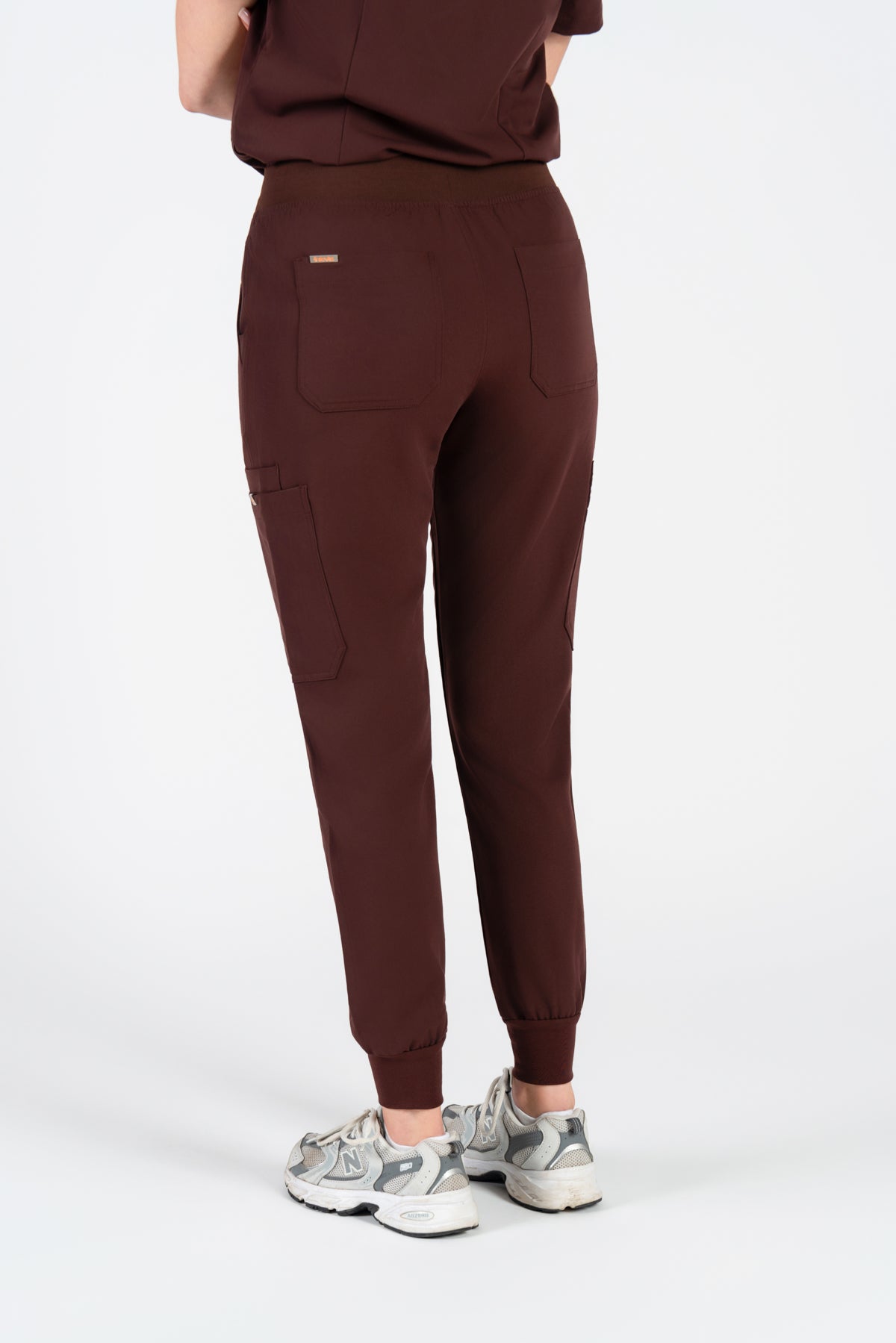 Akari 10 Pocket Jogger Scrub Pants Womens