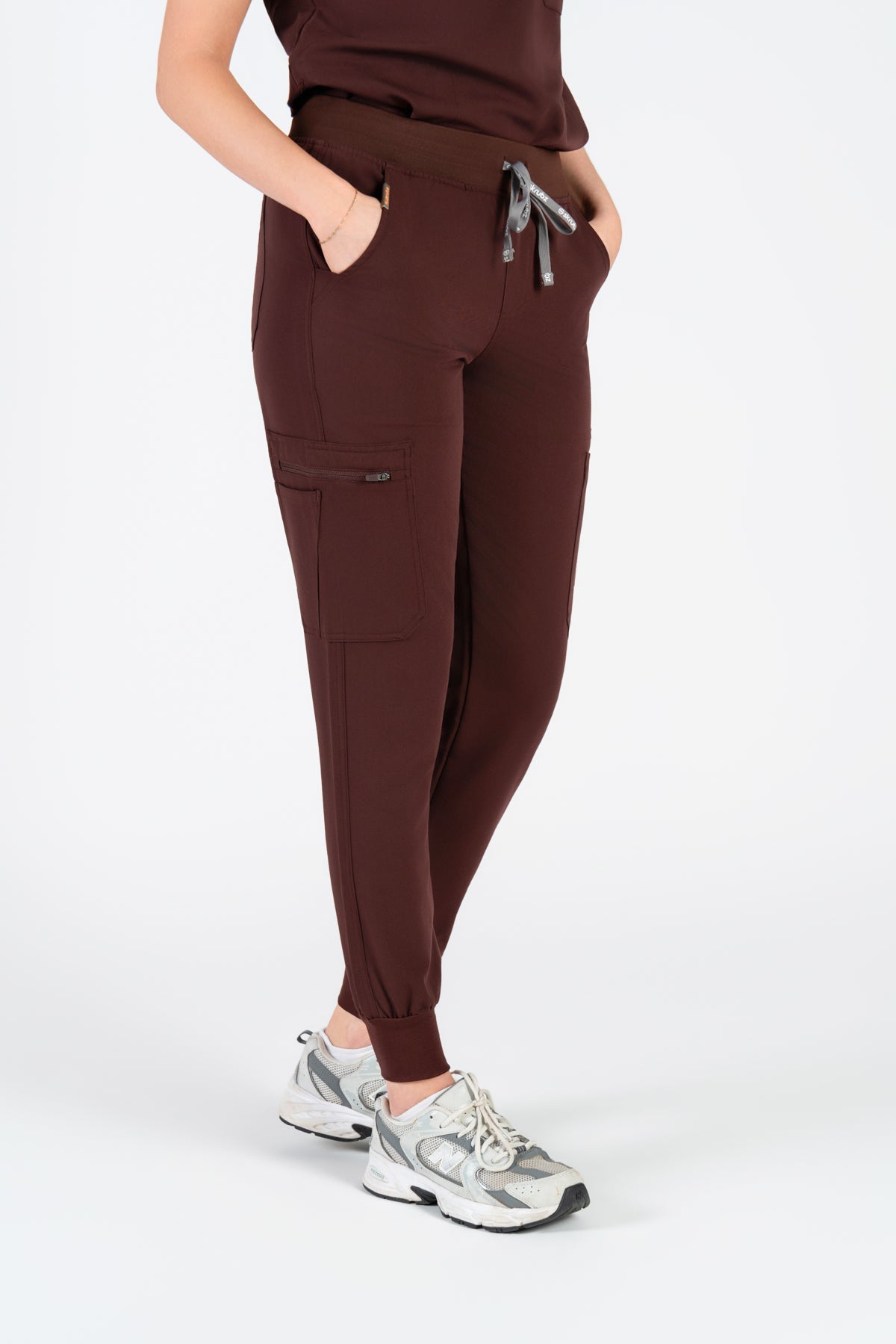 Akari 10 Pocket Jogger Scrub Pants Womens