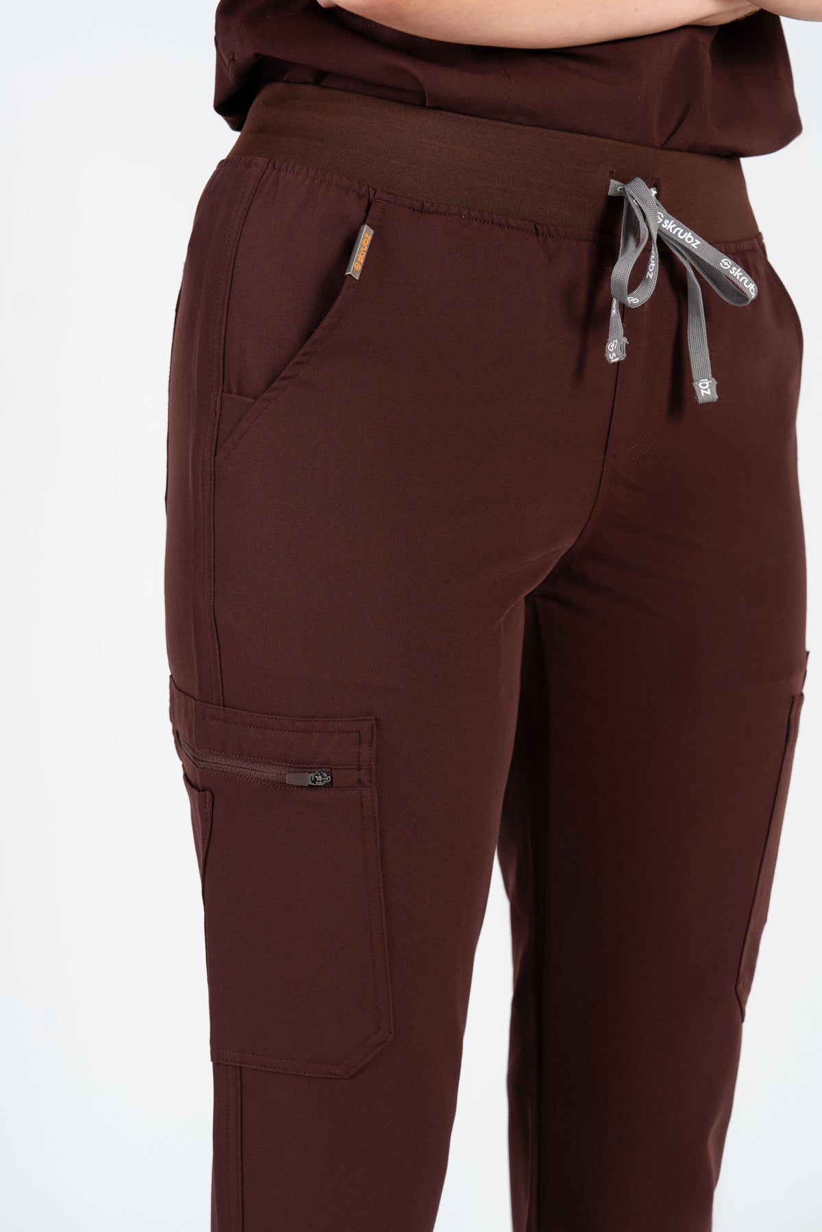 Akari 10 Pocket Jogger Scrub Pants Womens