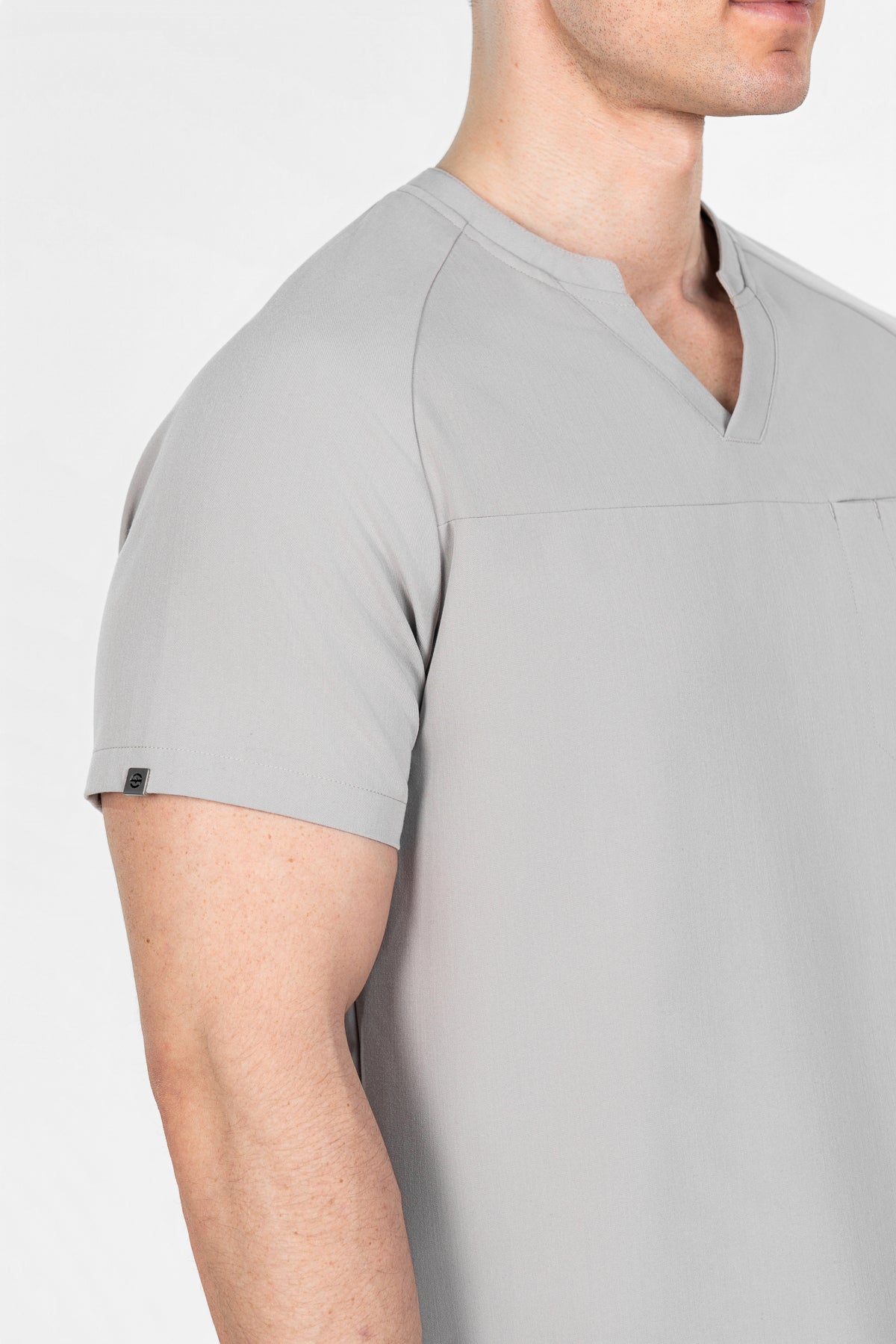 Taglia Mens Scrub Top GTD collection
