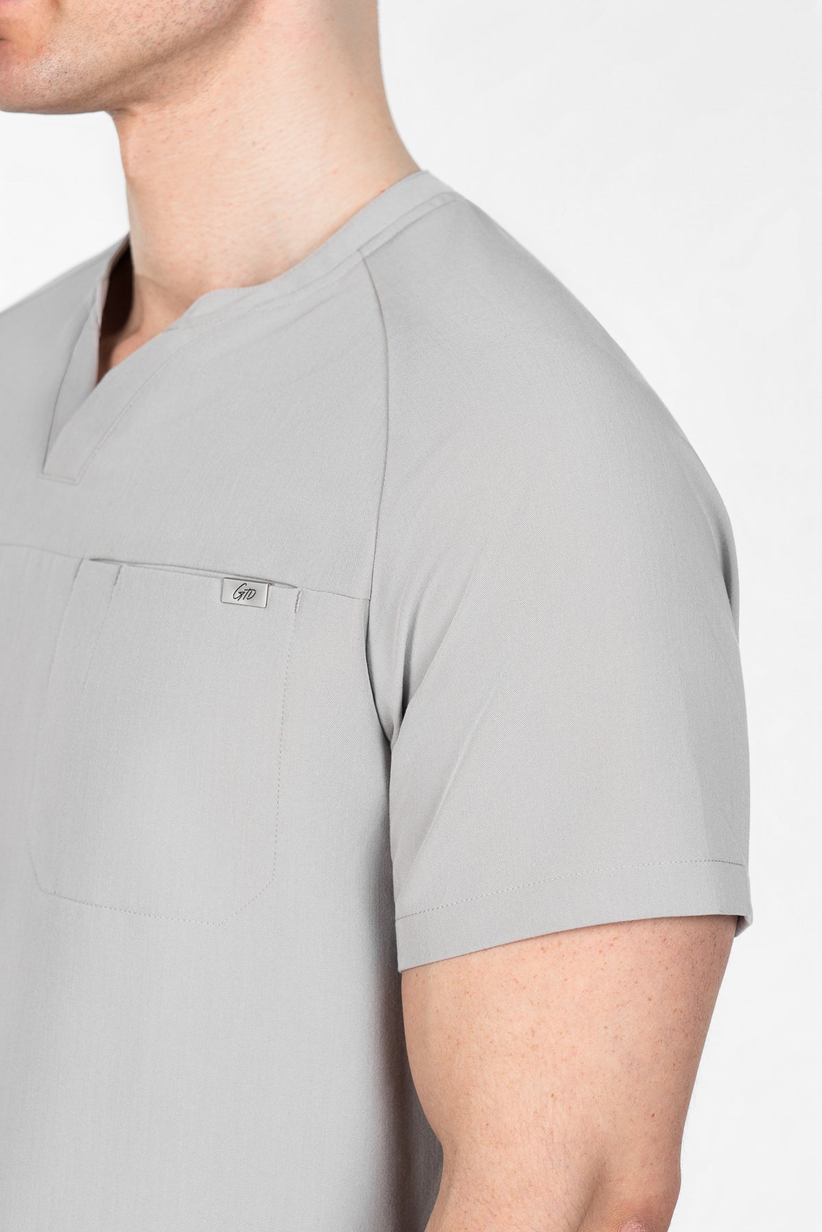Taglia Mens Scrub Top GTD collection