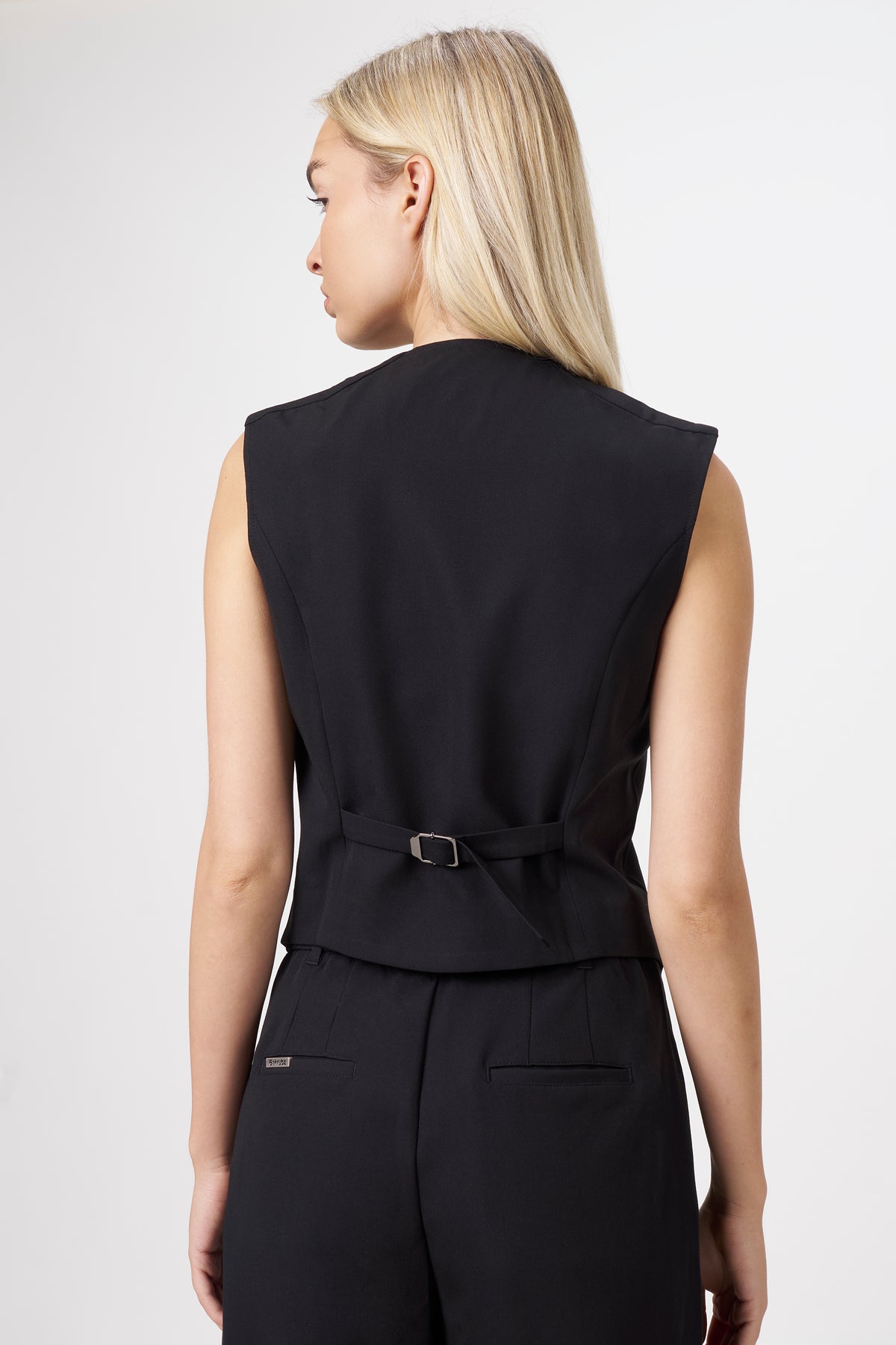 Yuzu Women's Scrub Waist Coat