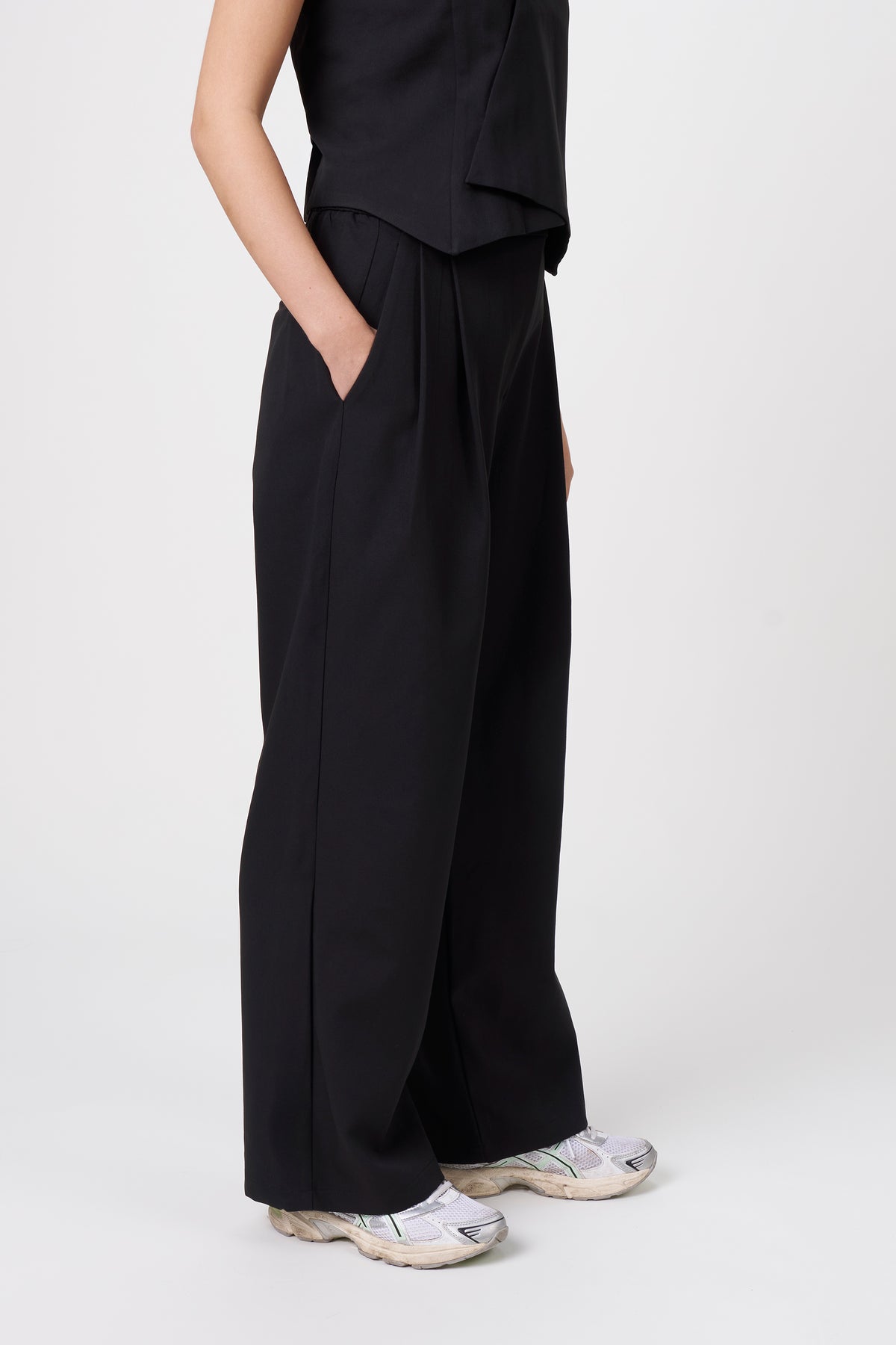 Ori Pleated Wide Leg Scrub Pants