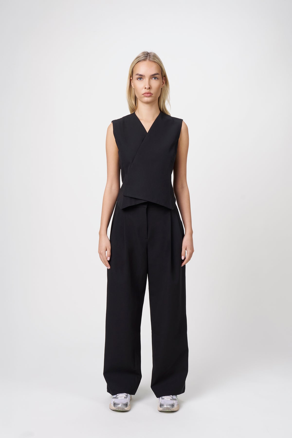 Ori Pleated Wide Leg Scrub Pants