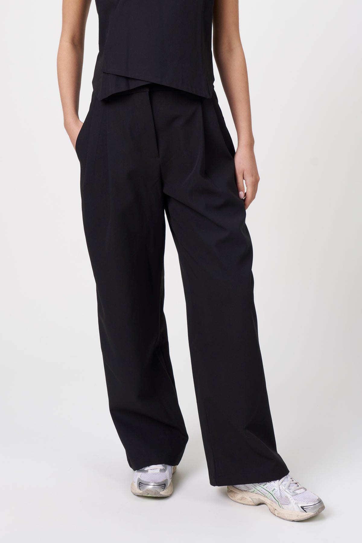 Ori Pleated Wide Leg Scrub Pants