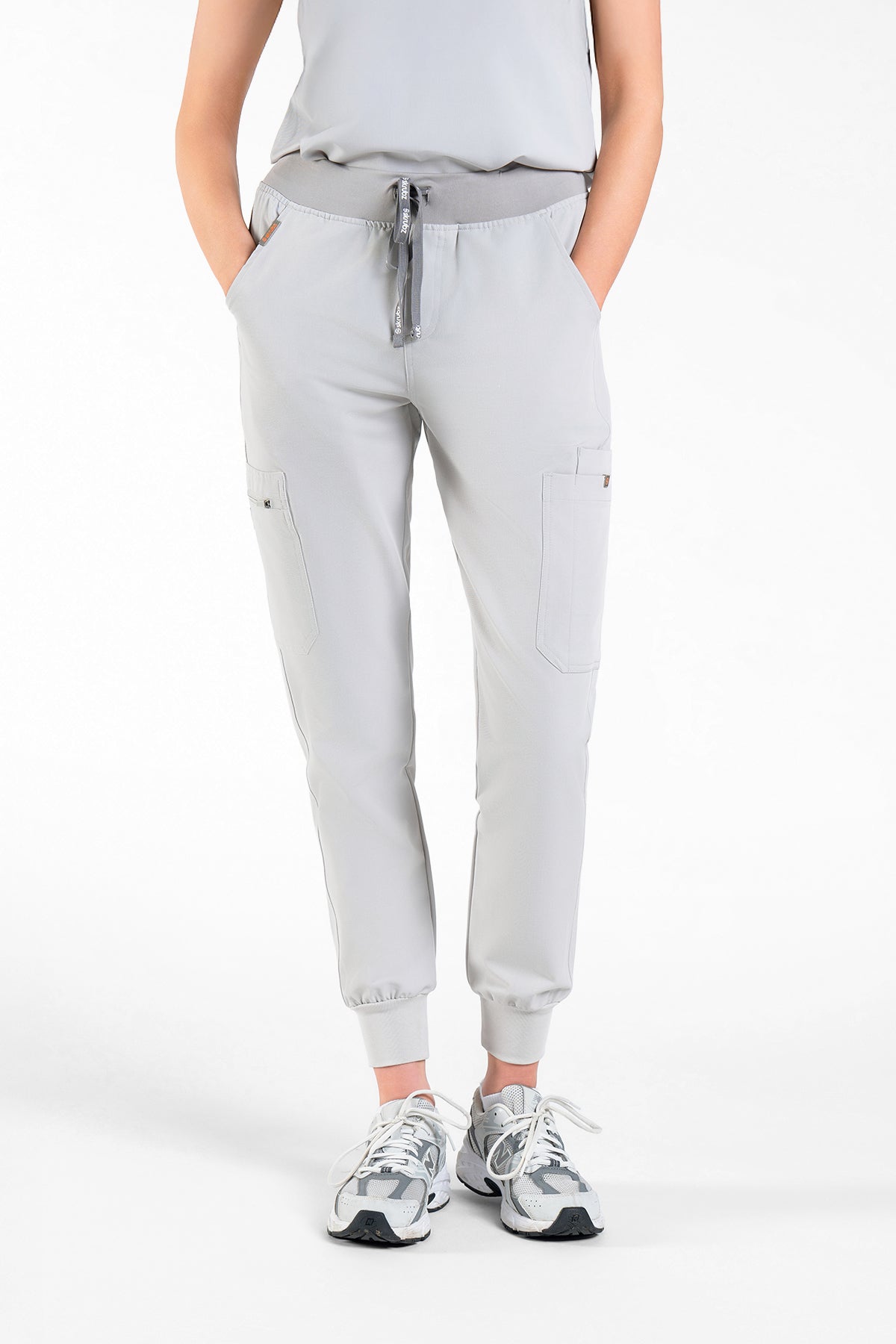 Akari 10 Pocket Jogger Scrub Pants Womens