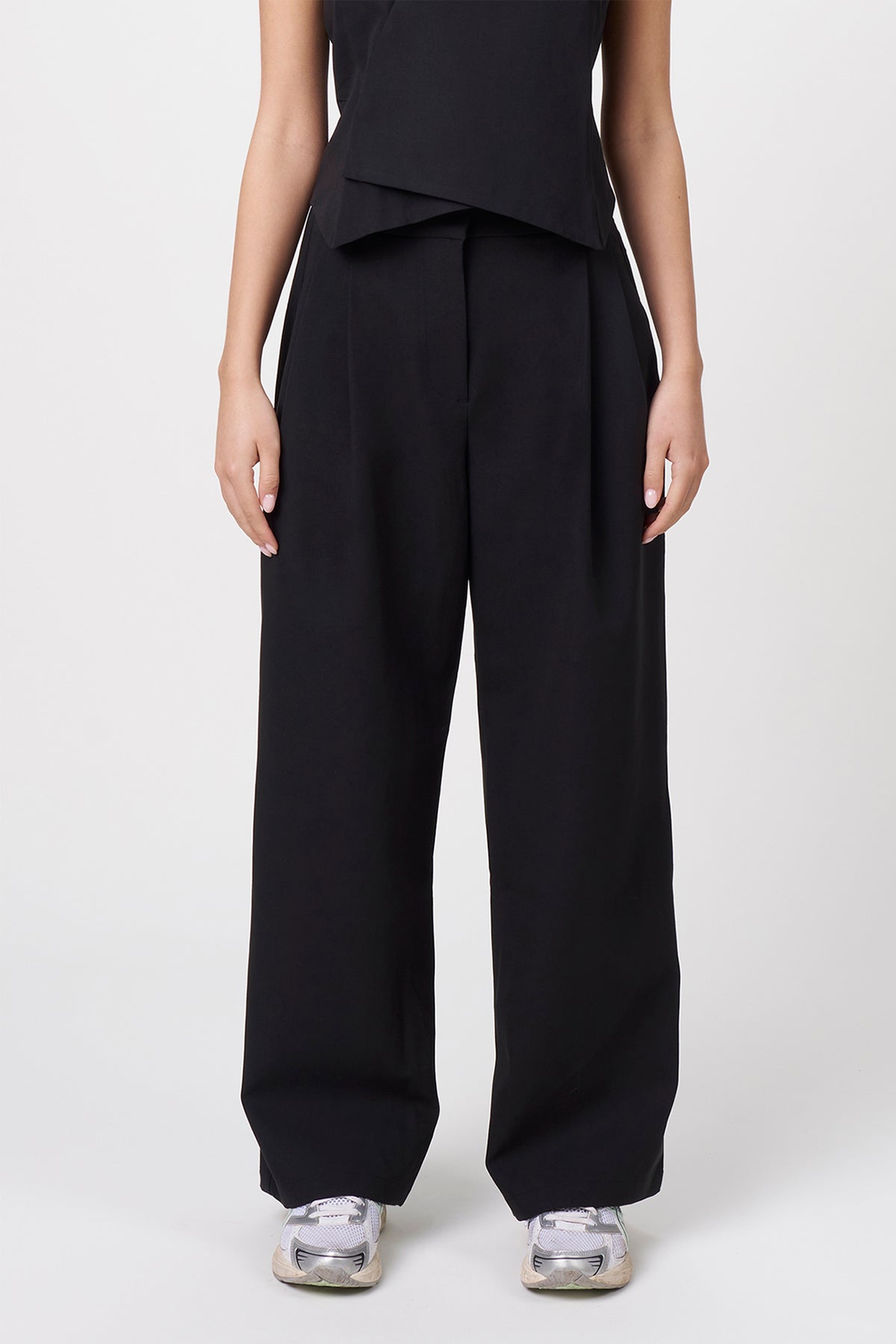 Ori Pleated Wide Leg Scrub Pants