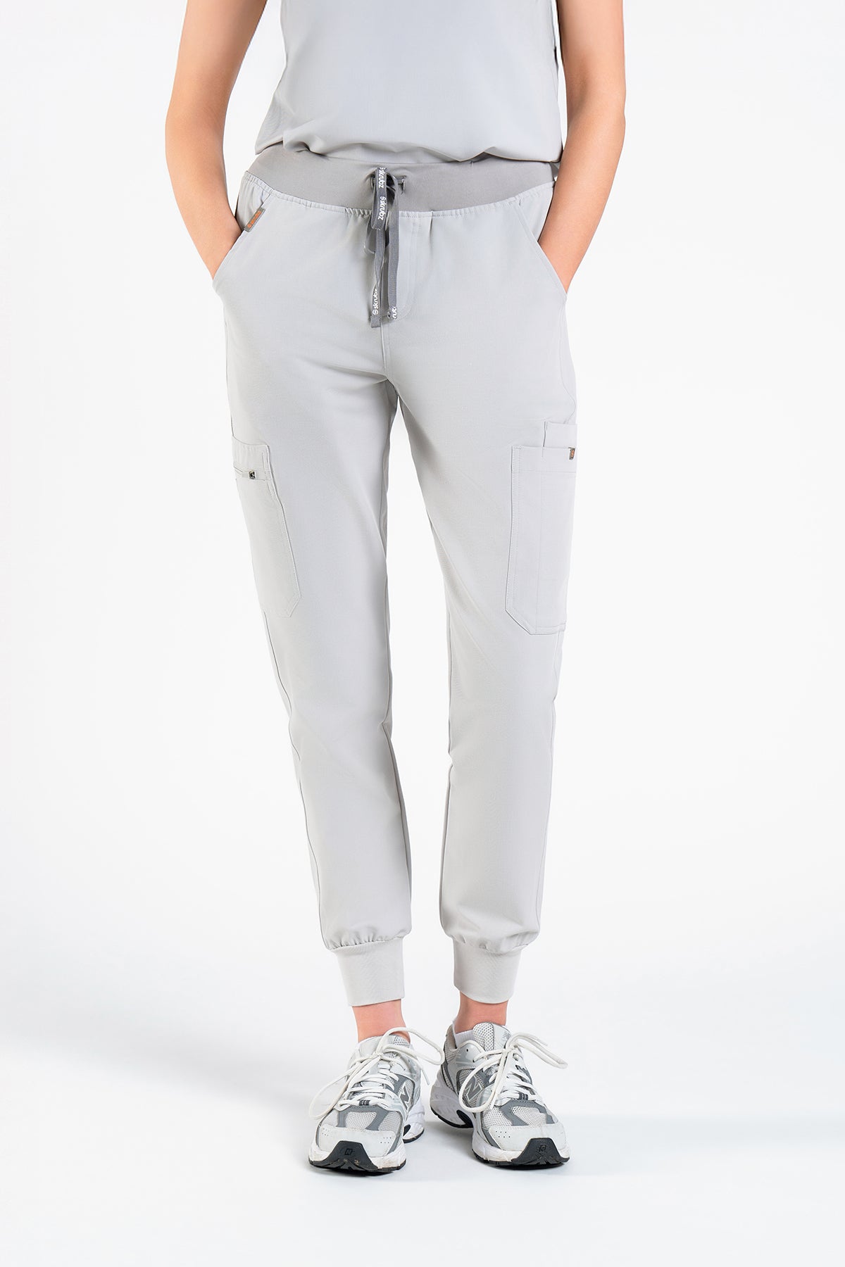 Akari 10 Pocket Jogger Scrub Pants Womens